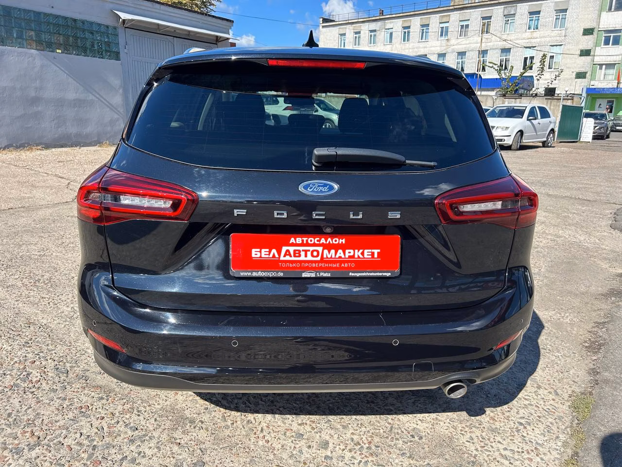 Ford Focus фото 6