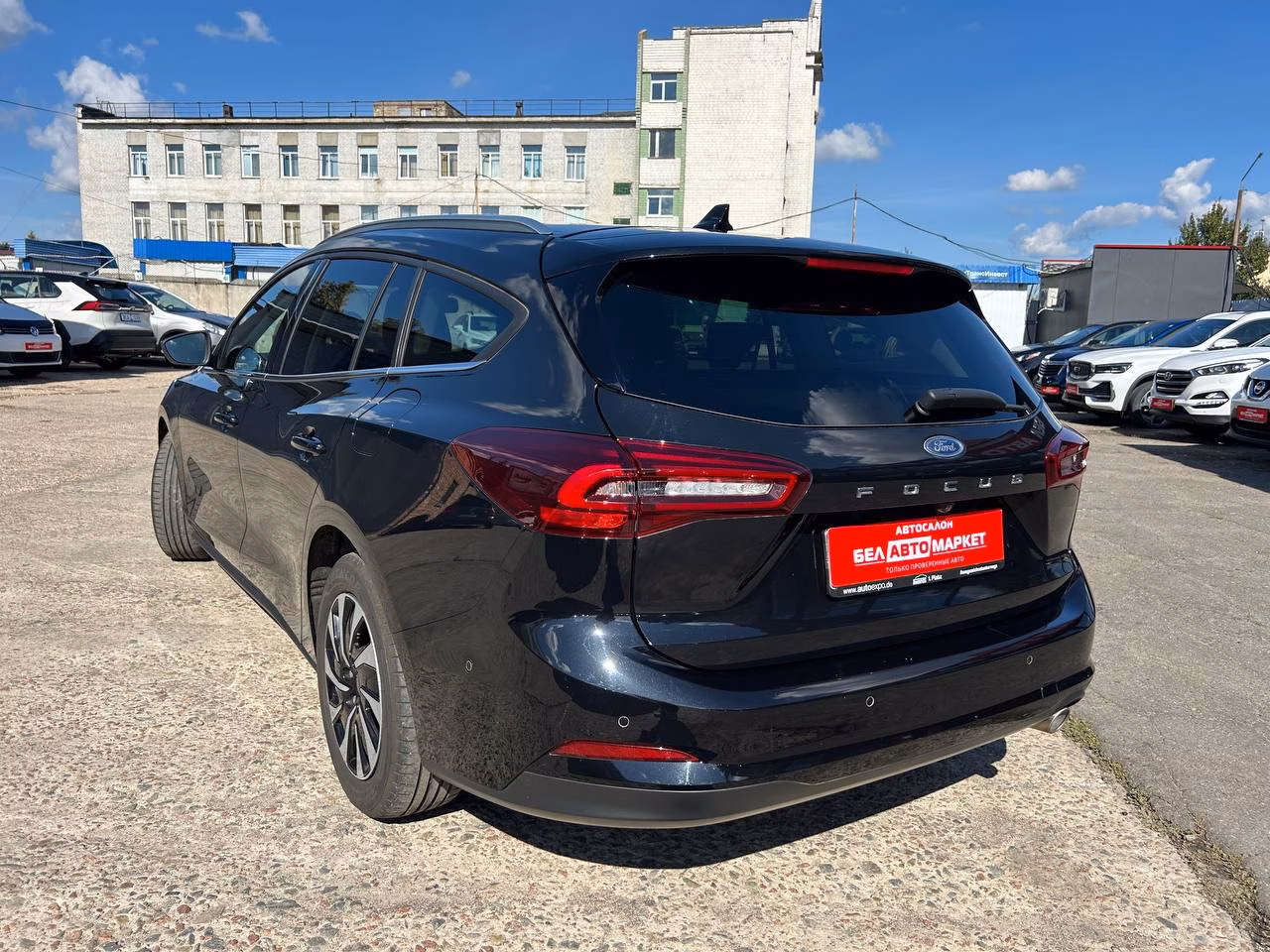 Ford Focus фото 7