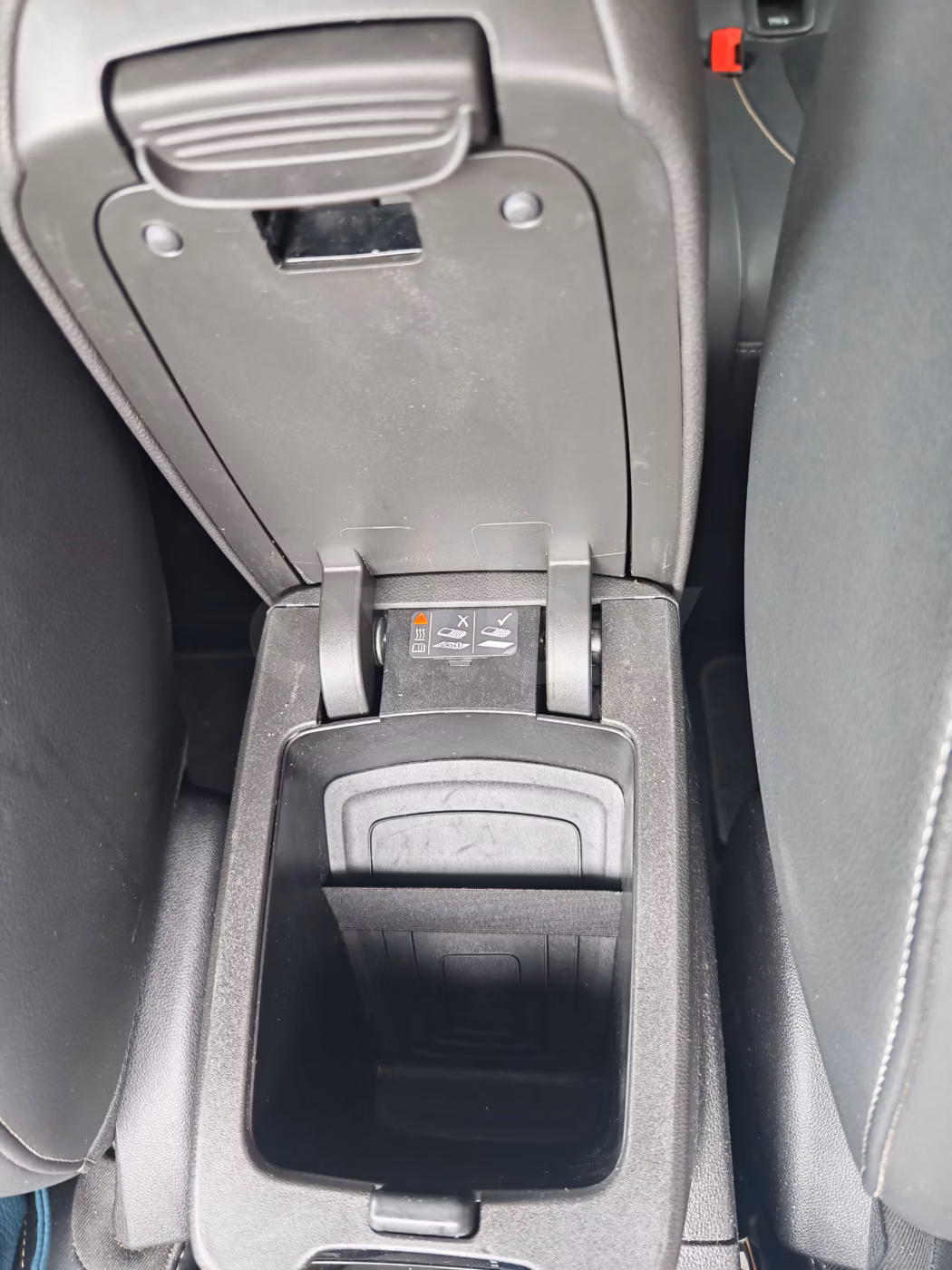 Opel Grandland X фото 10