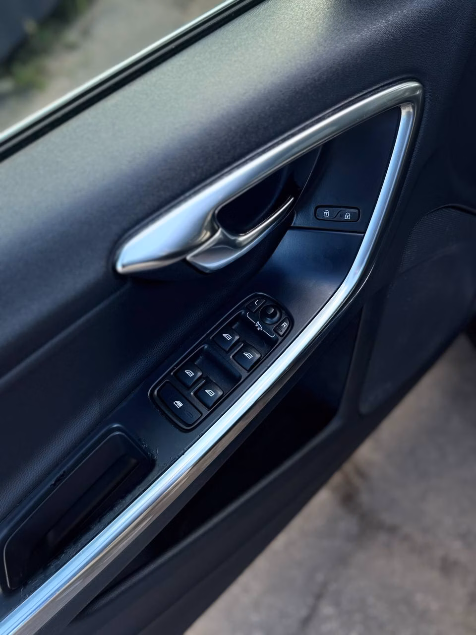 Volvo V60 фото 10