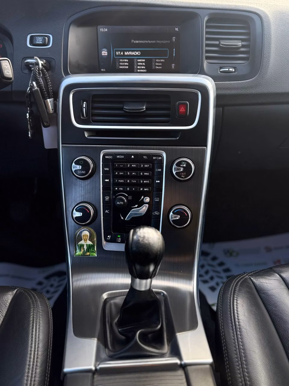 Volvo V60 фото 14