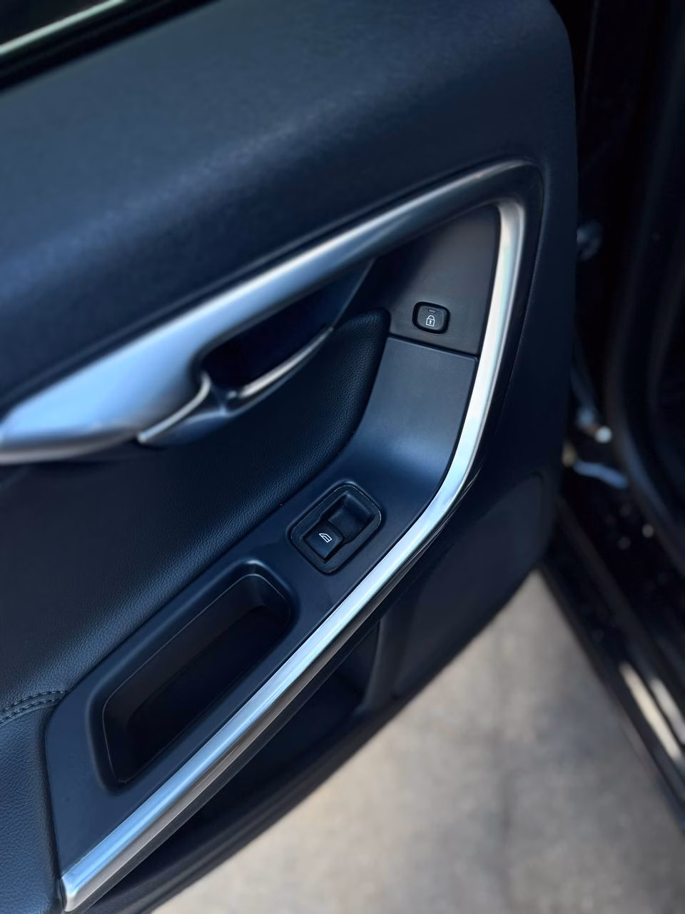 Volvo V60 фото 16