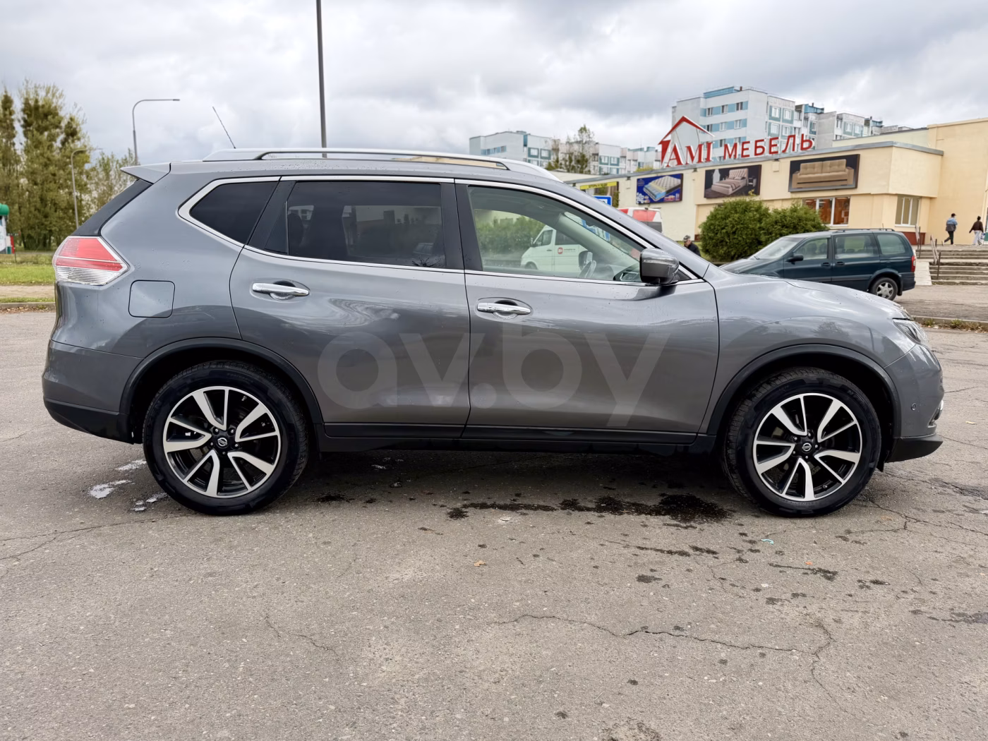 Nissan X-Trail фото 9