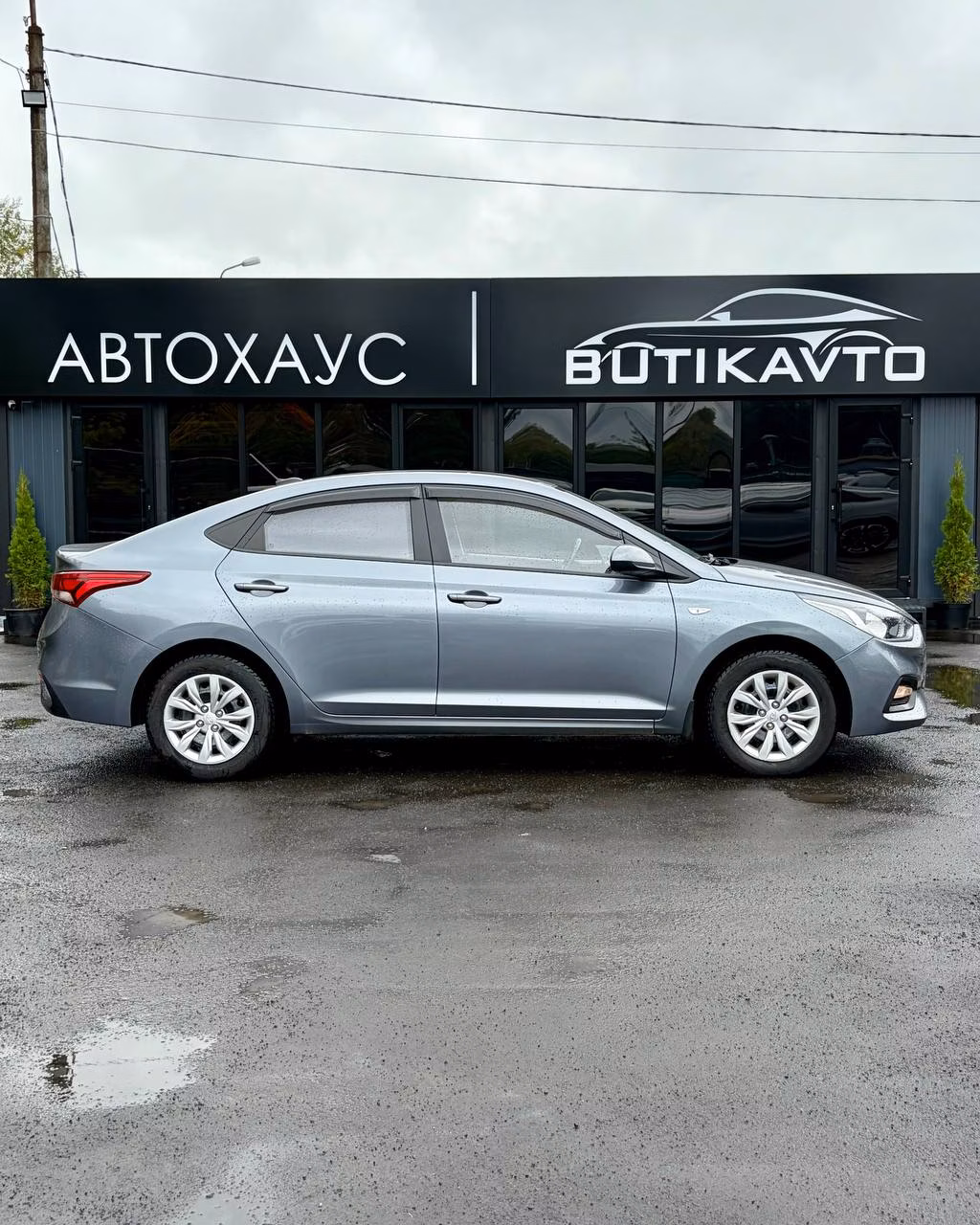 Hyundai Accent фото 8