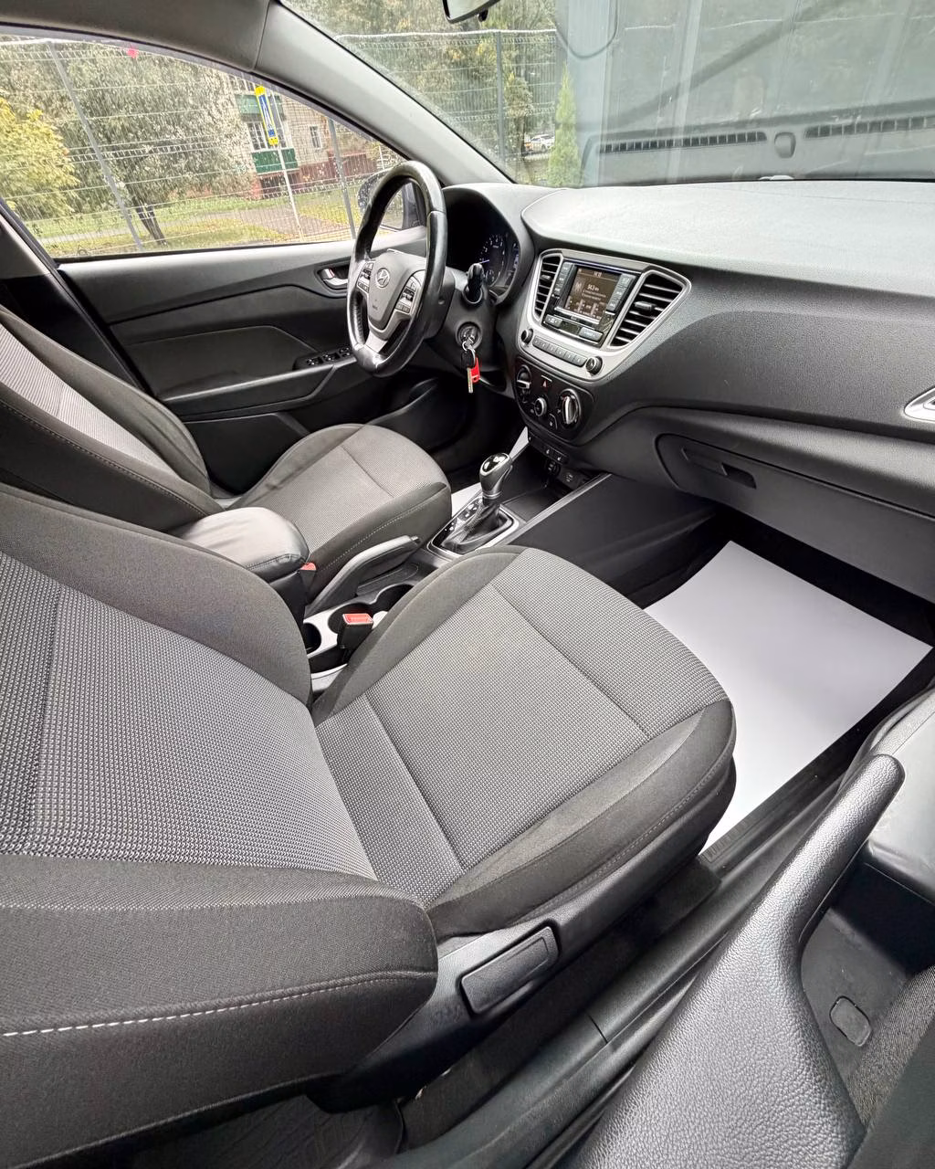 Hyundai Accent фото 14