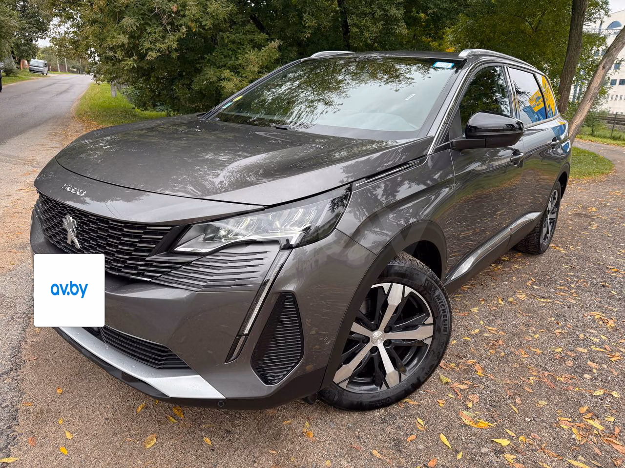 Peugeot 5008 фото 2