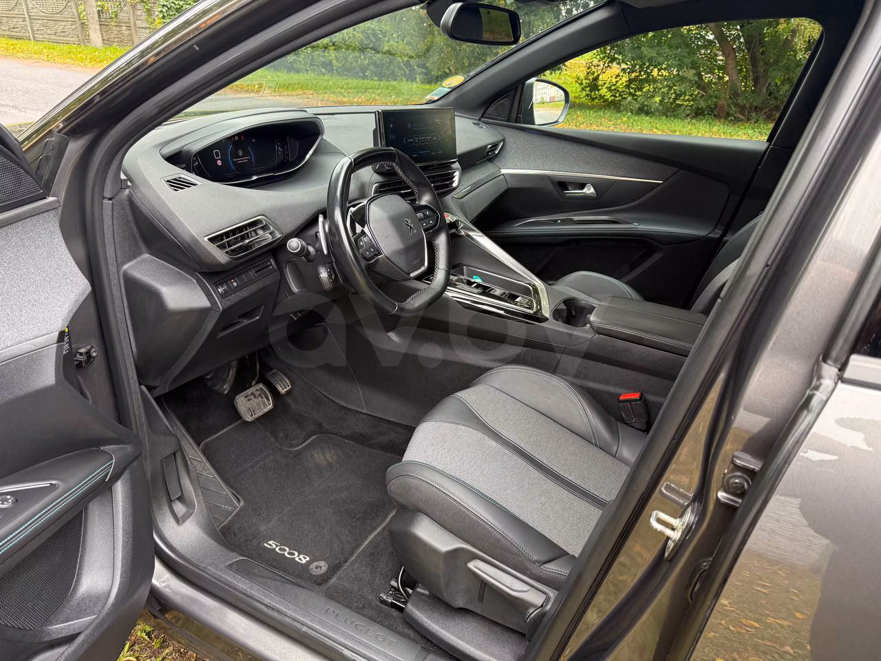 Peugeot 5008 фото 11