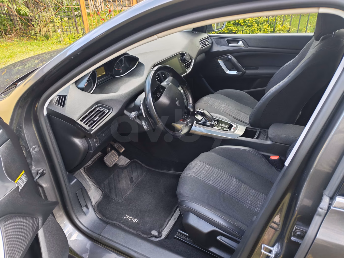 Peugeot 308 фото 5