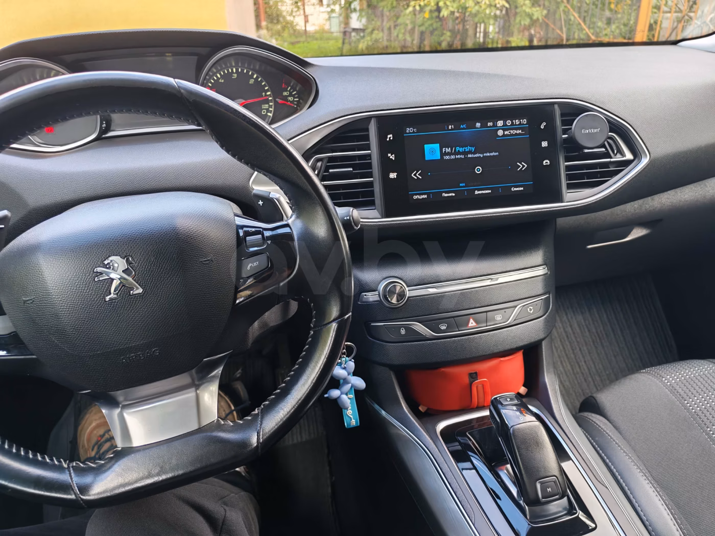 Peugeot 308 фото 7