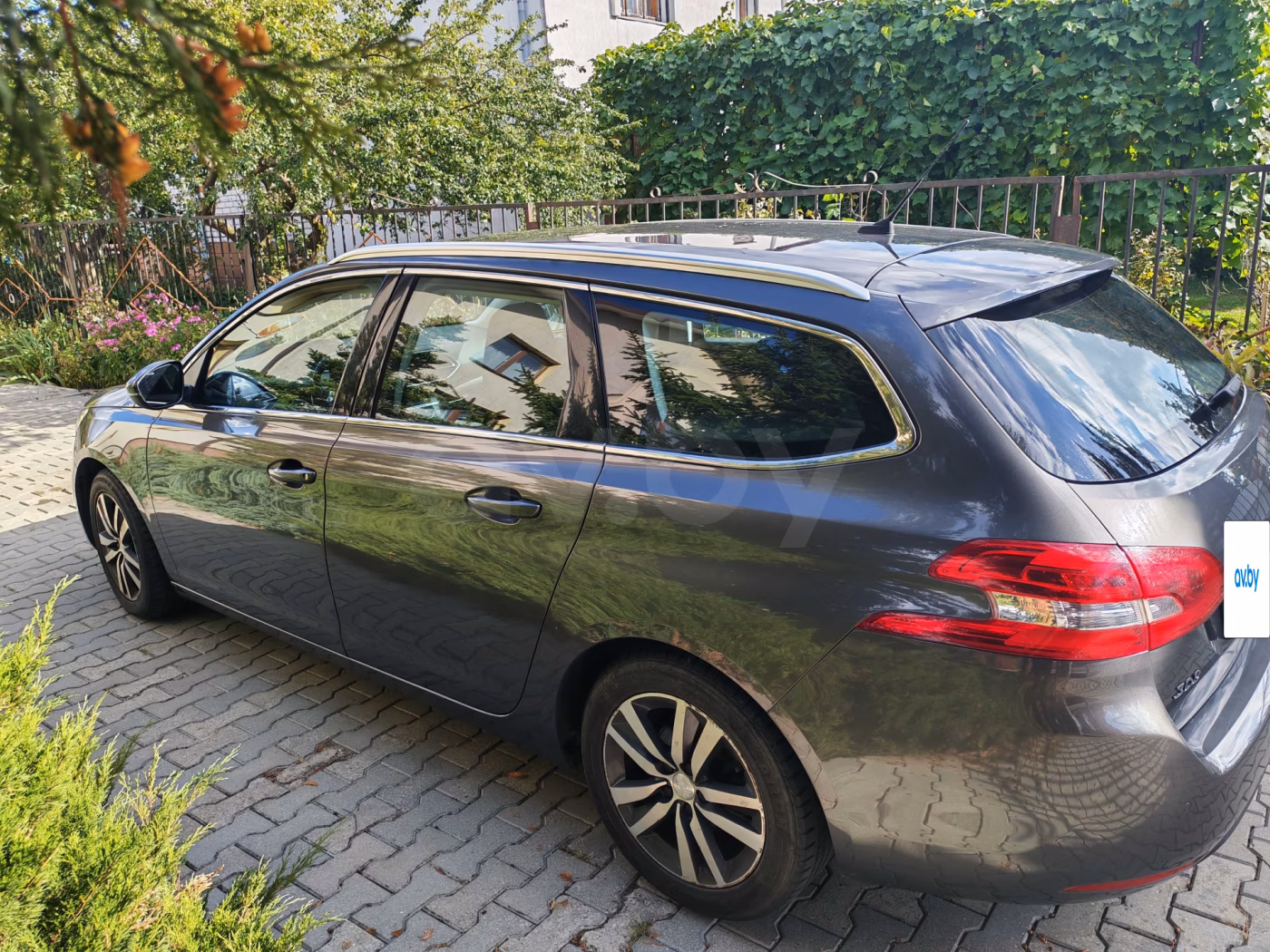 Peugeot 308 фото 9