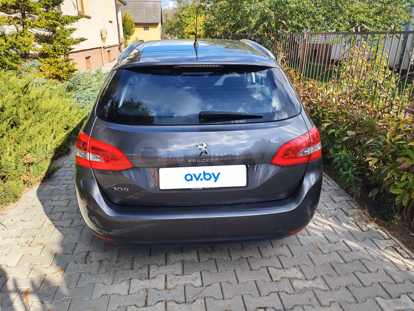 Peugeot 308 фото 10