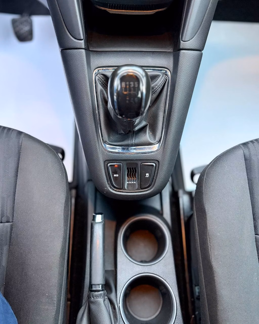 Opel Zafira фото 14