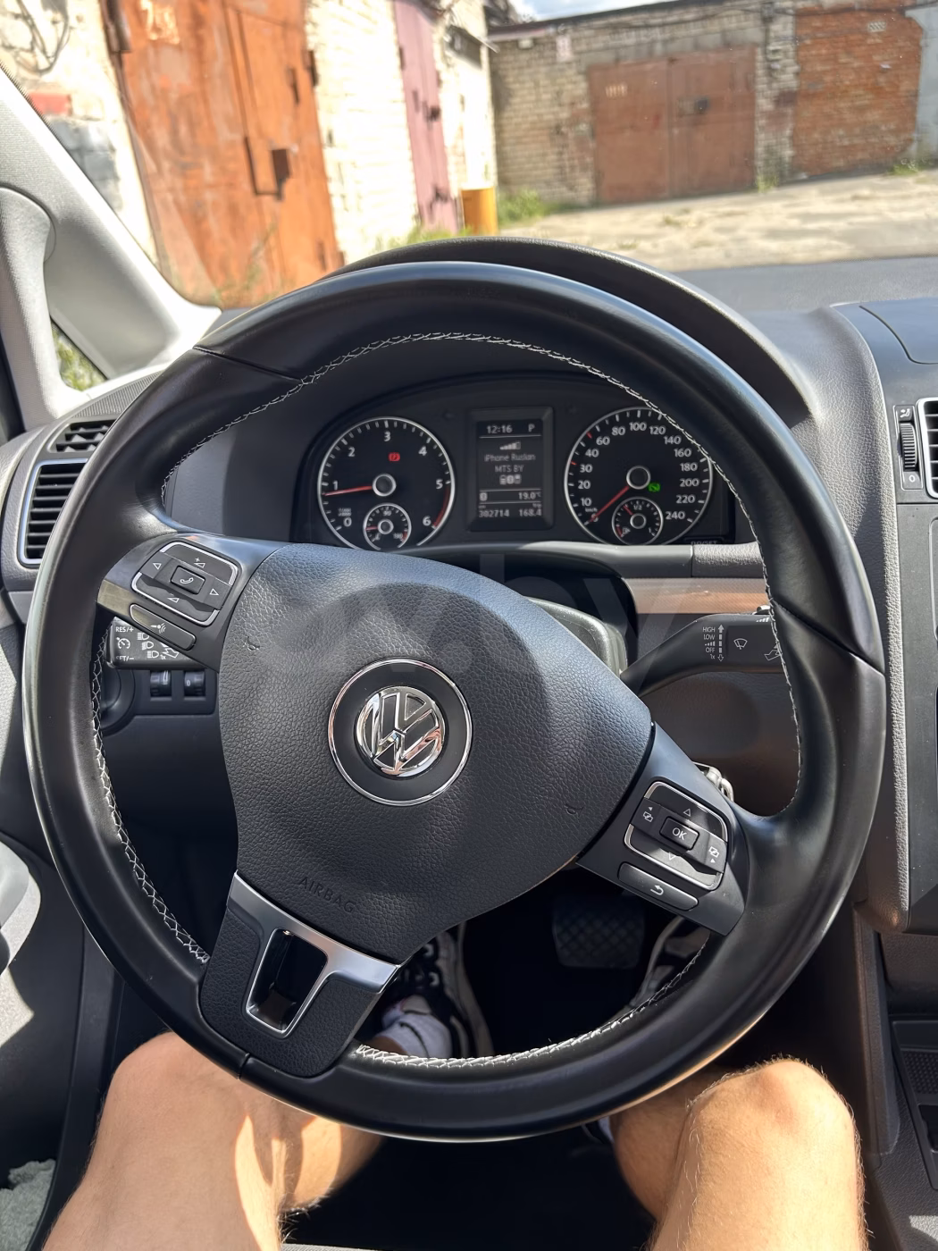 Volkswagen Touran фото 20