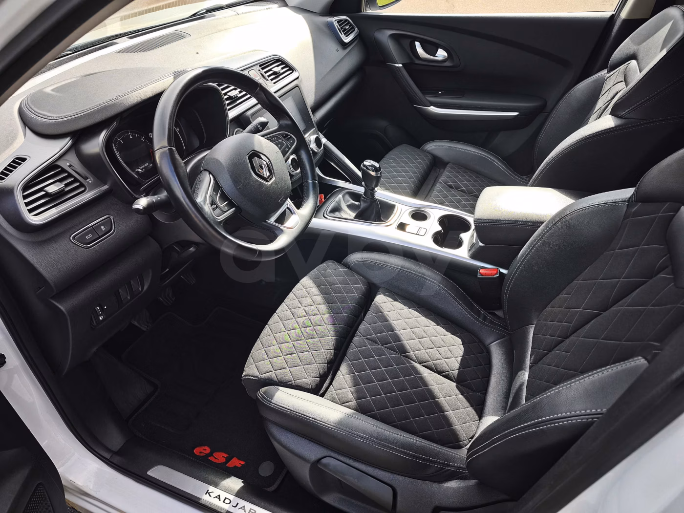 Renault Kadjar фото 16