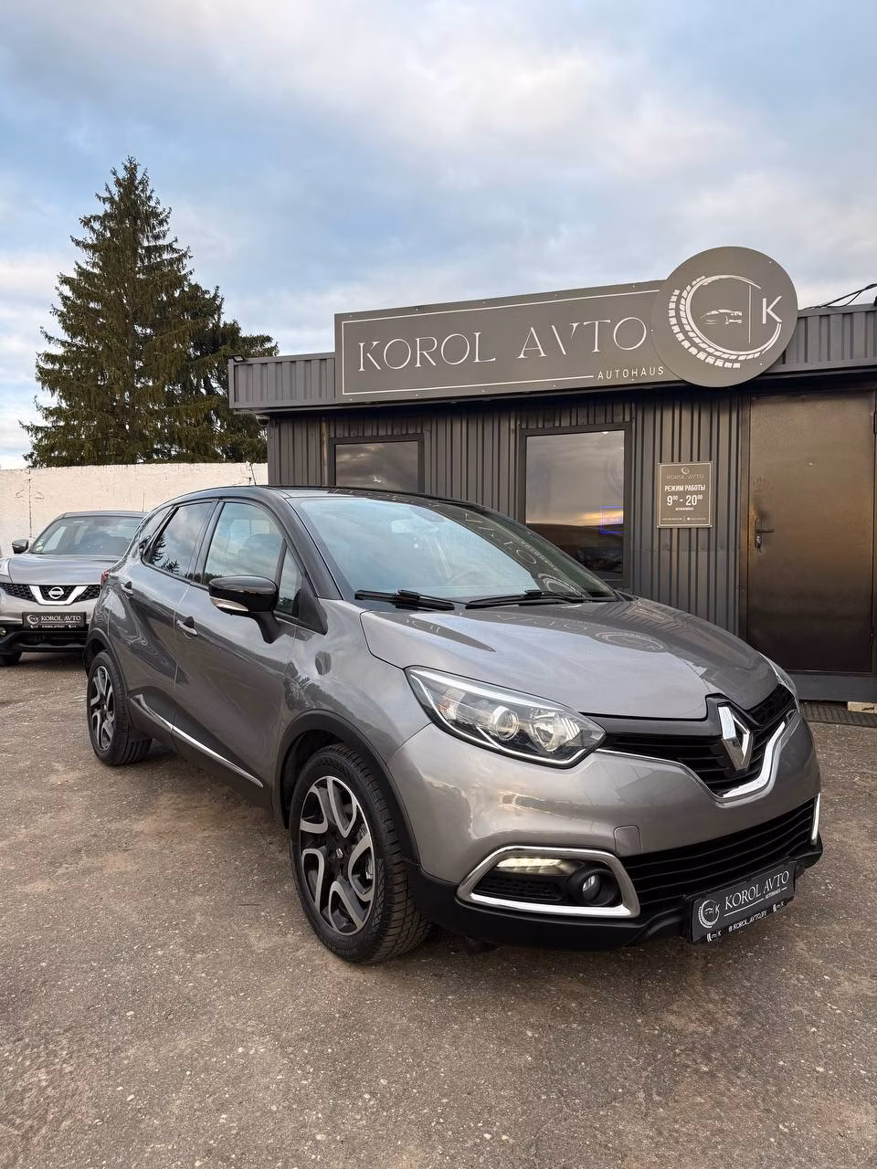 Renault Captur фото 3