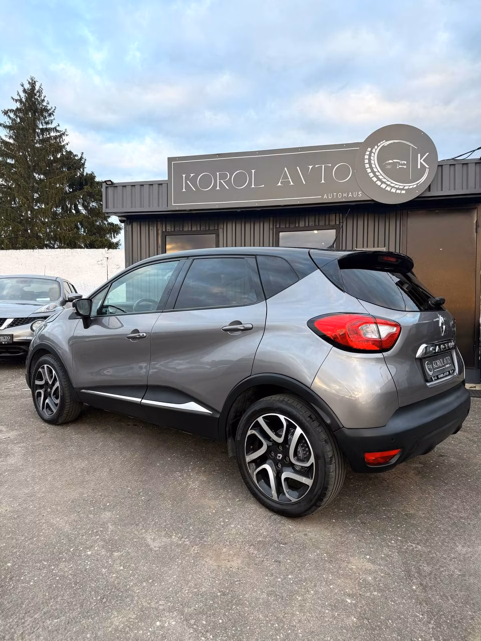 Renault Captur фото 5