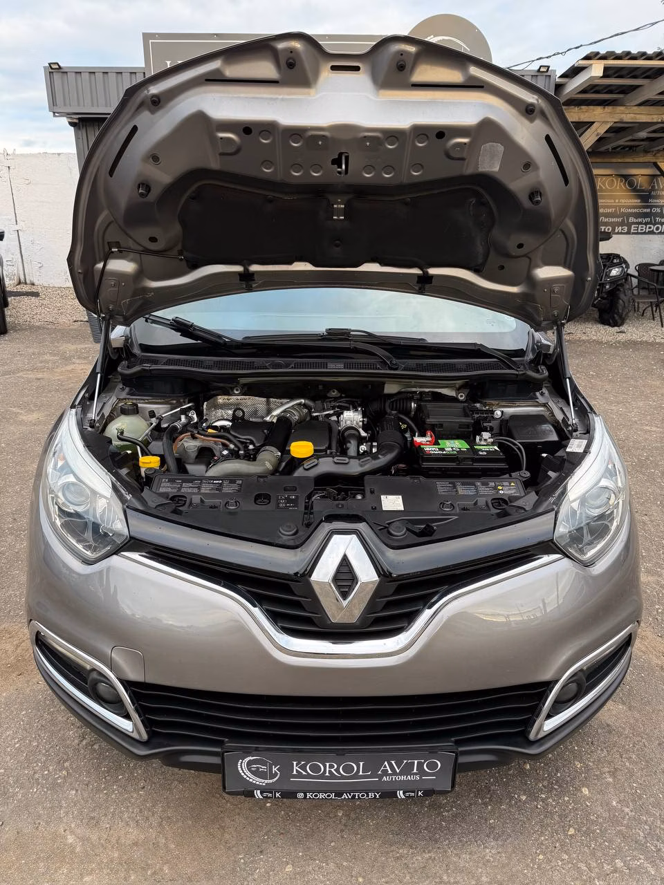 Renault Captur фото 11