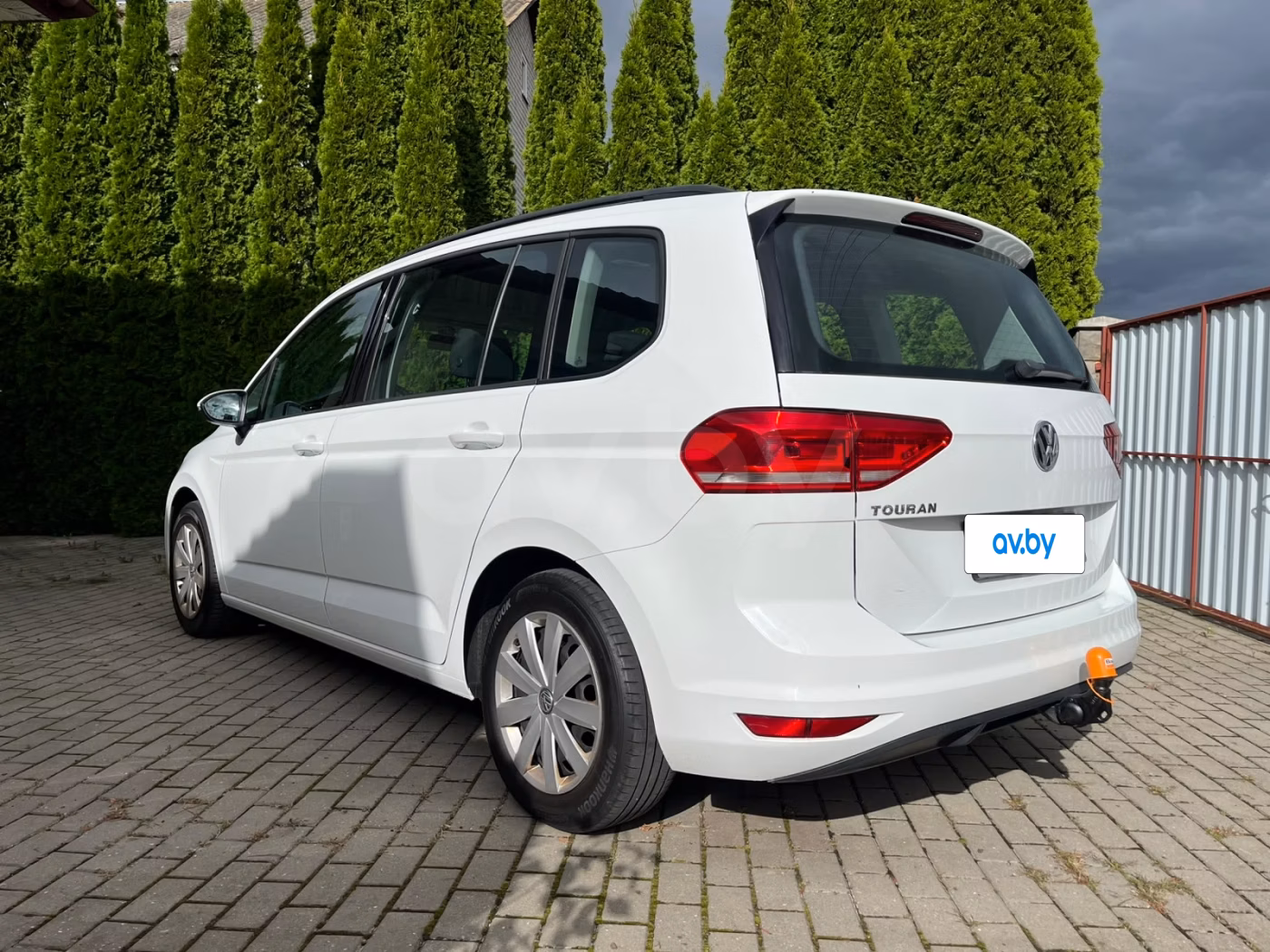 Volkswagen Touran фото 6