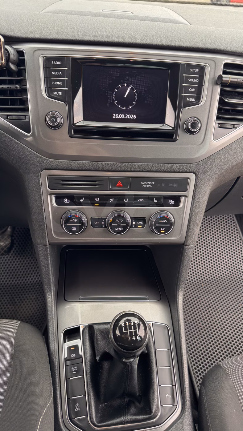 Volkswagen Golf Sportsvan фото 10