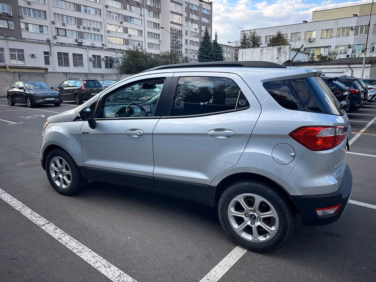 Ford EcoSport фото 7