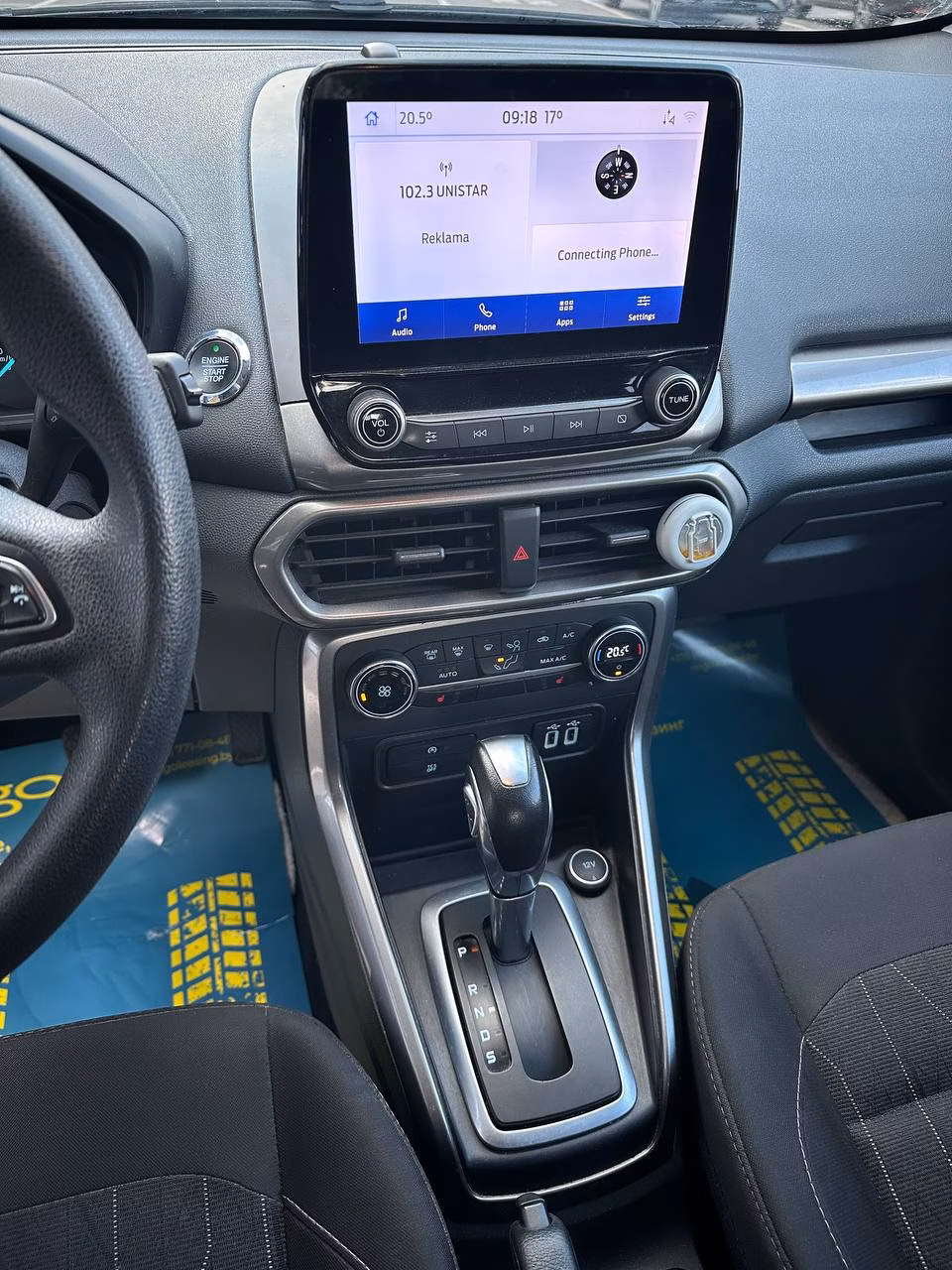 Ford EcoSport фото 17