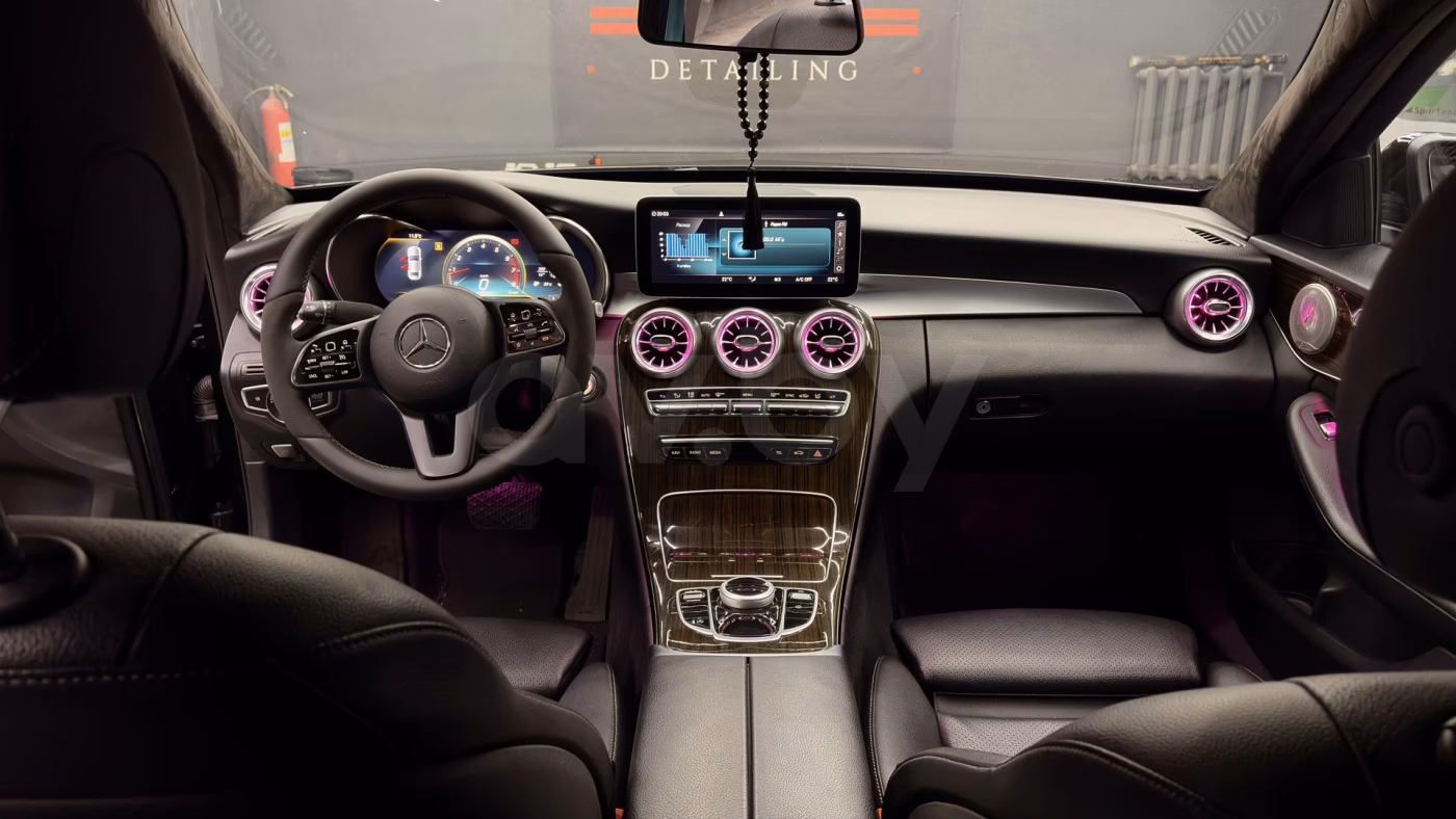 Mercedes-Benz C-Класс фото 9