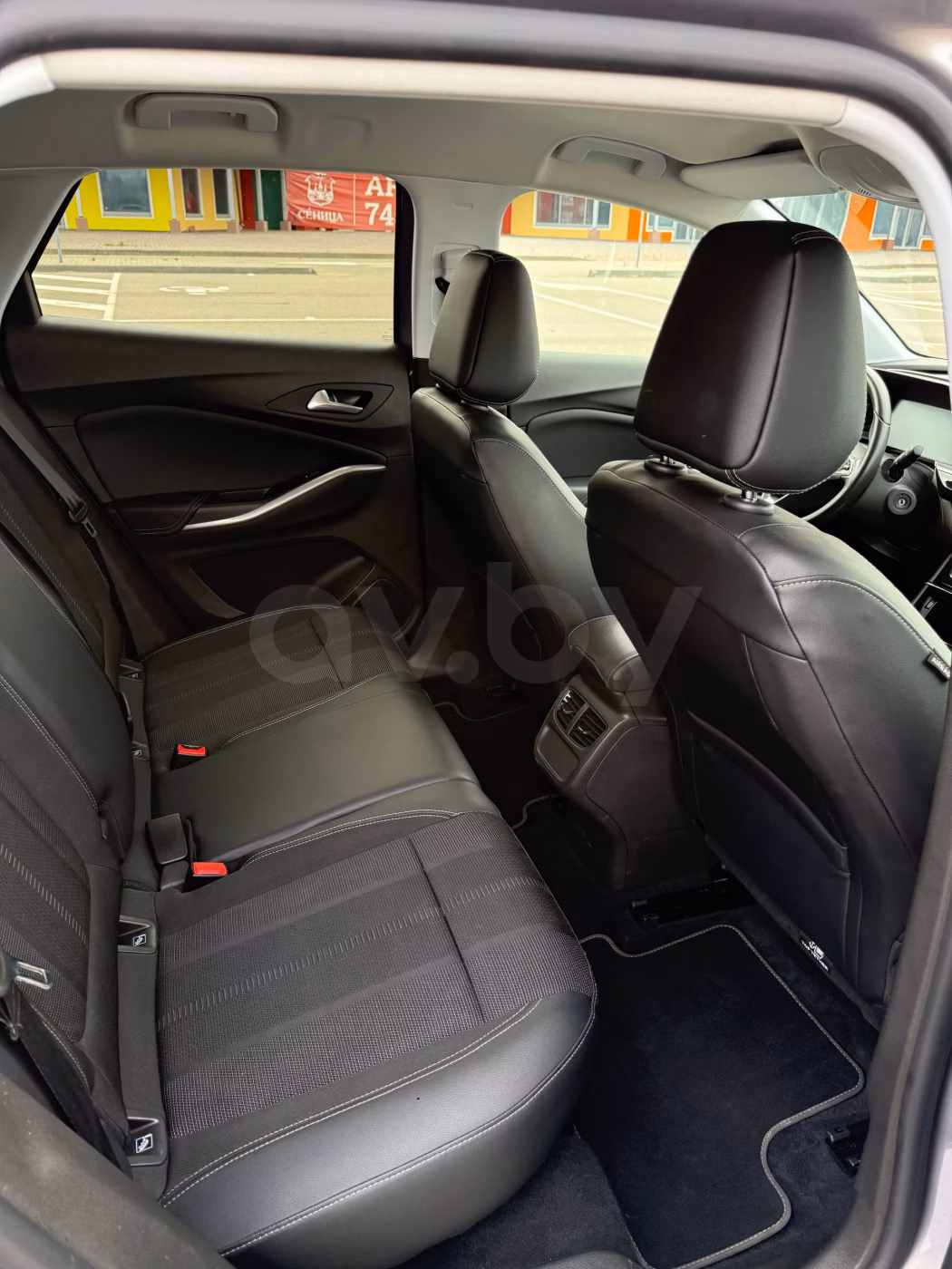 Opel Grandland X фото 13