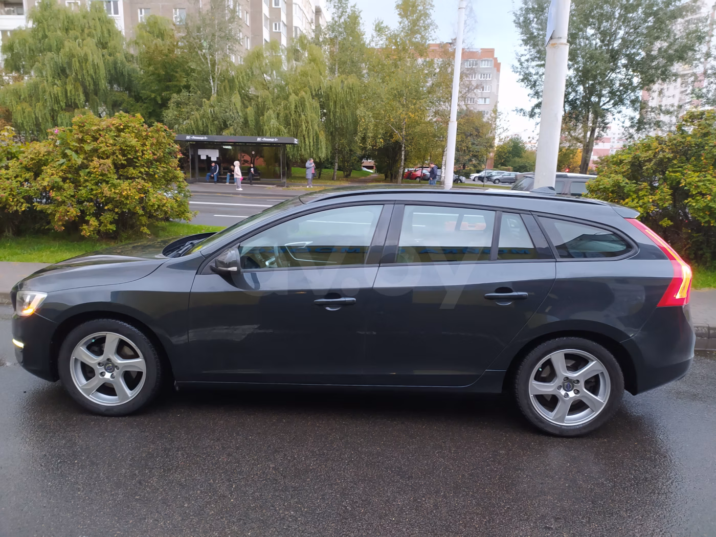 Volvo V60 фото 8