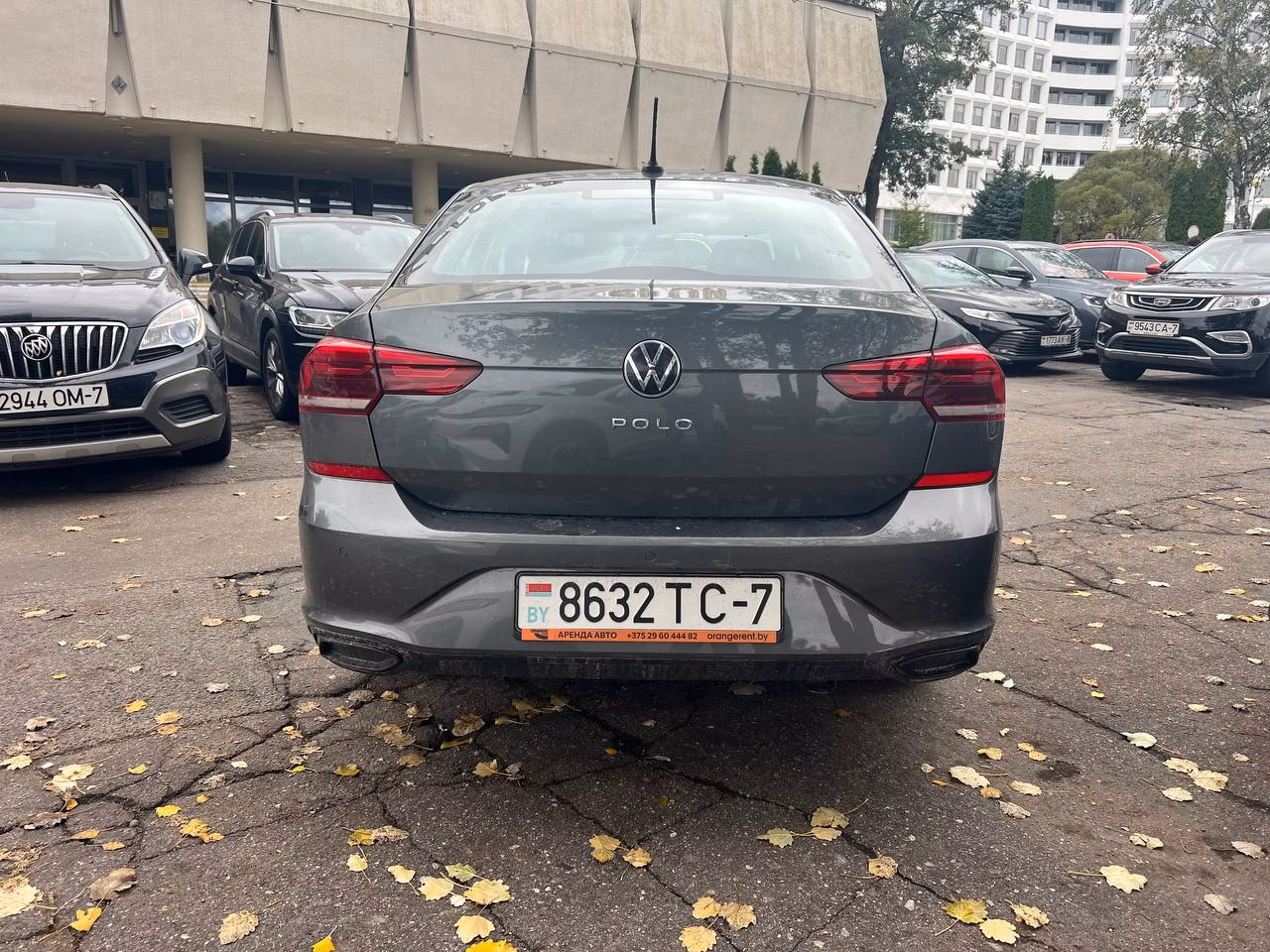 Volkswagen Polo Sedan фото 7