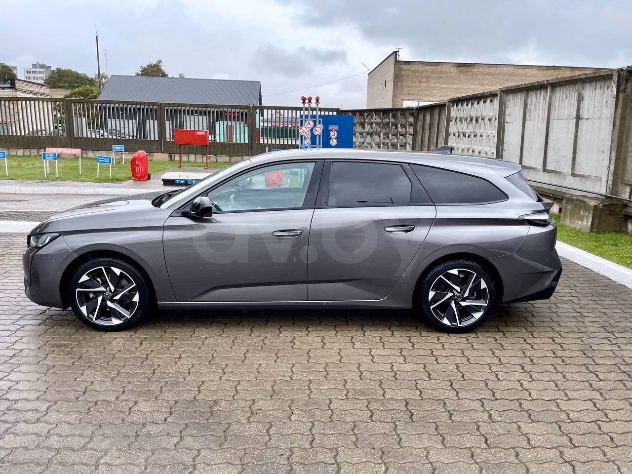 Peugeot 308 фото 7