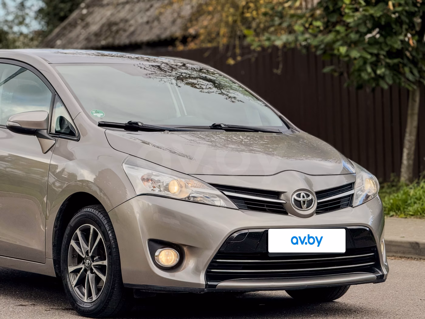Toyota Verso фото 4