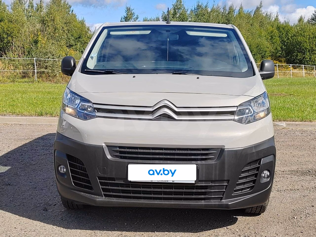 Citroen Jumpy фото 5