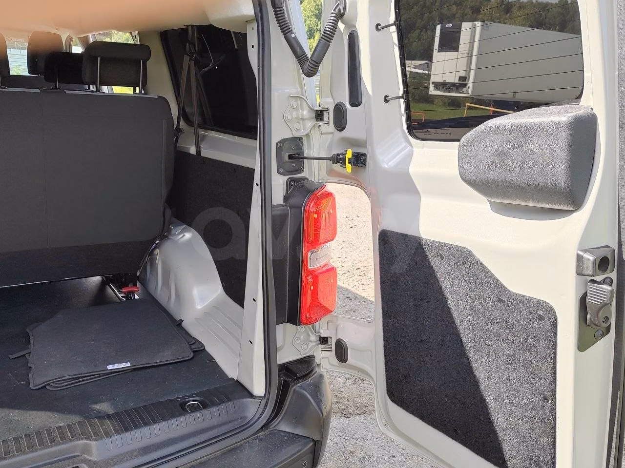 Citroen Jumpy фото 20
