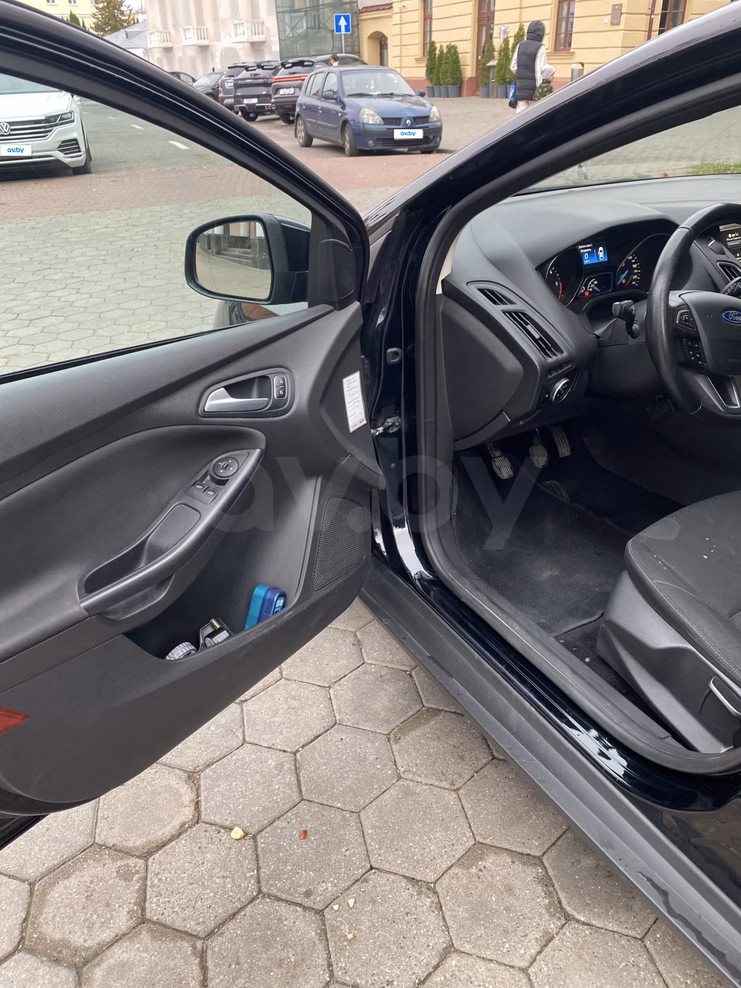 Ford Focus фото 8