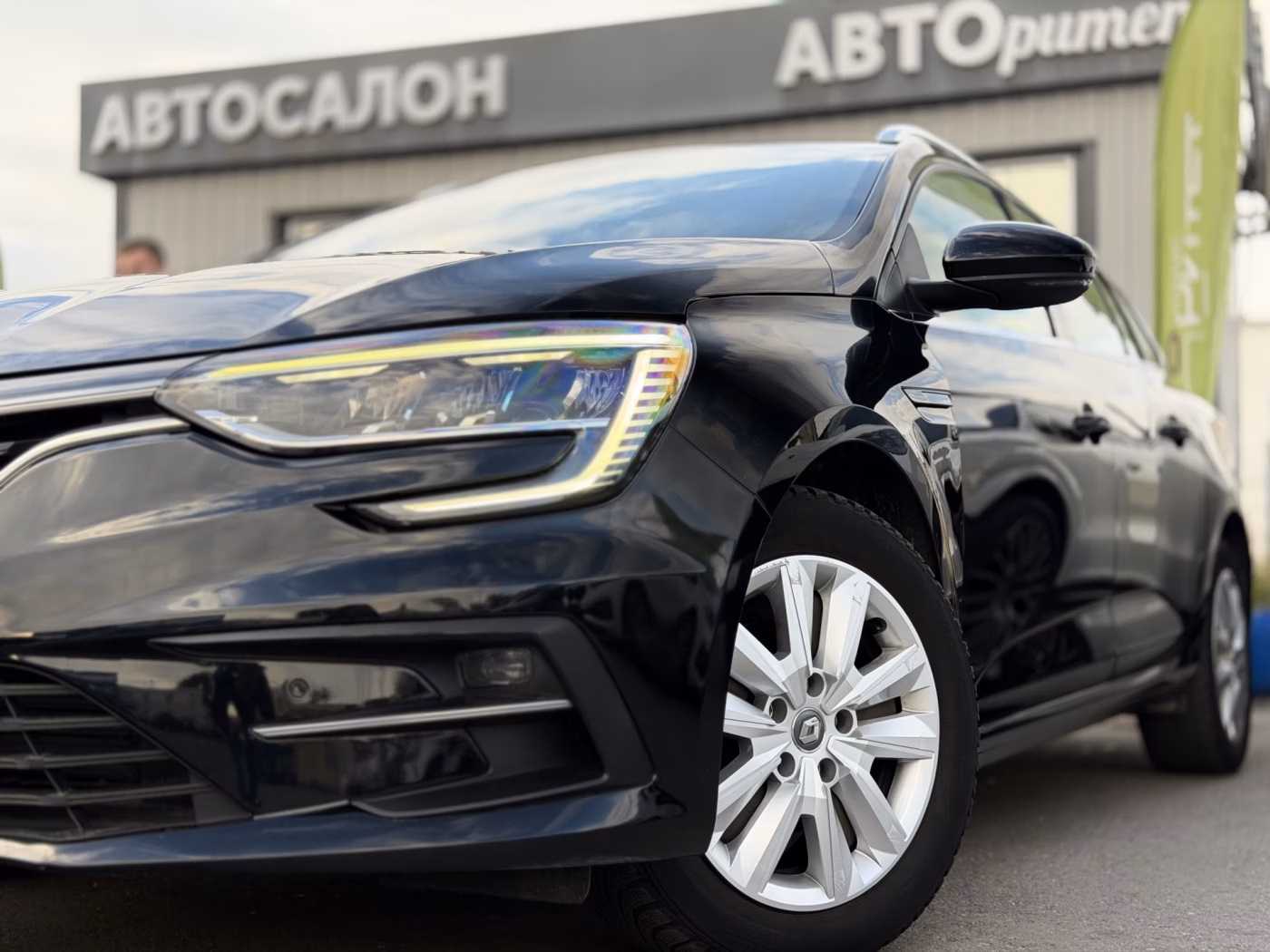 Renault Megane фото 2