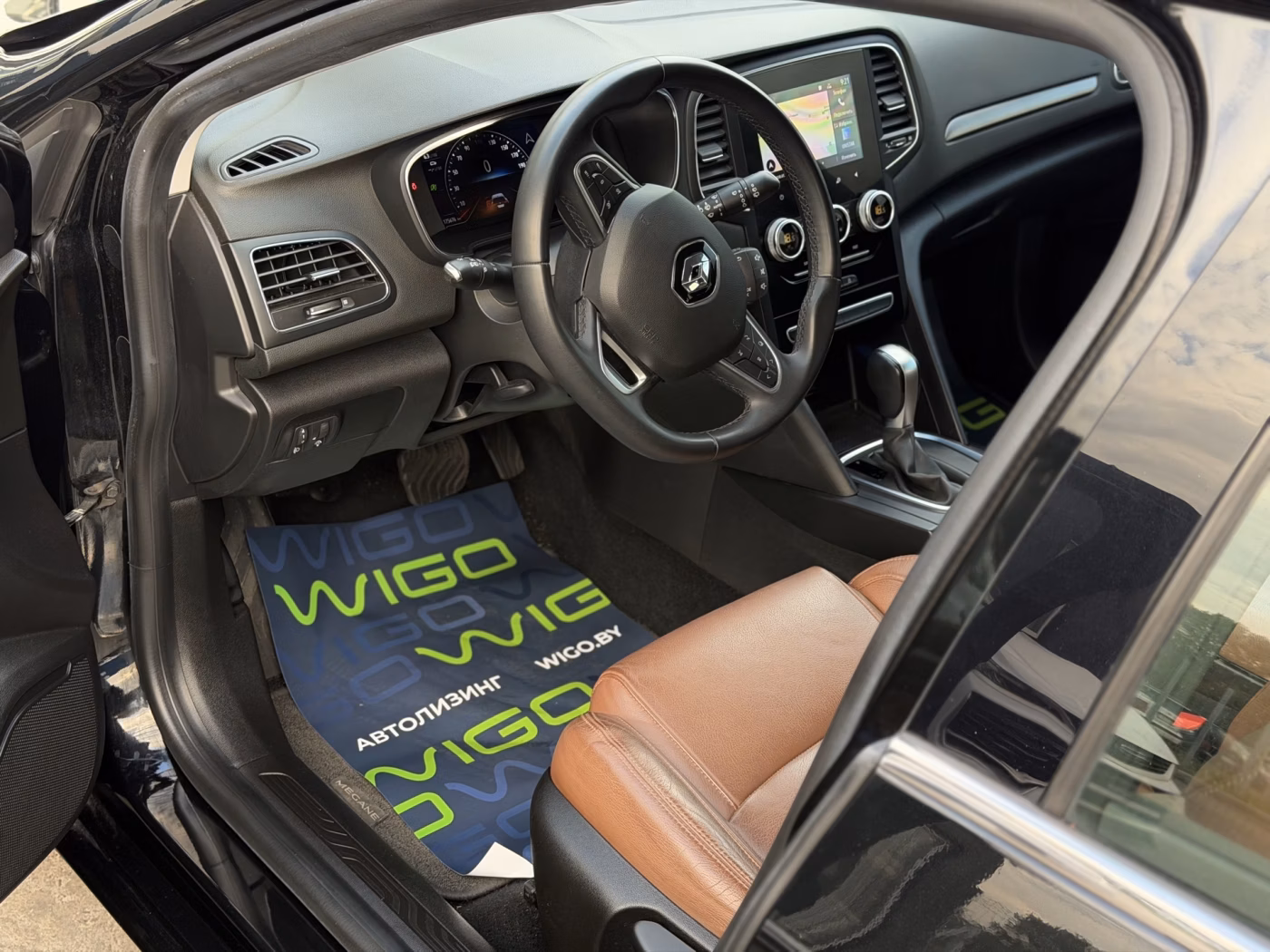 Renault Megane фото 15