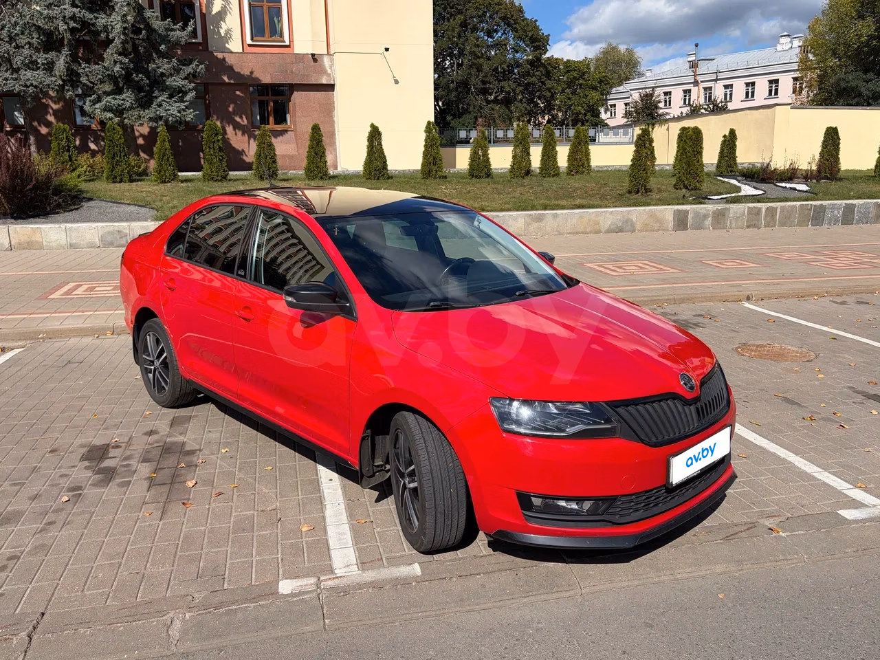 Skoda Rapid фото 10