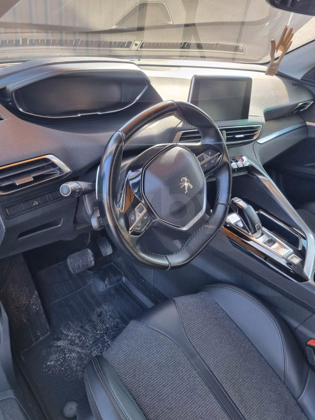 Peugeot 5008 фото 9