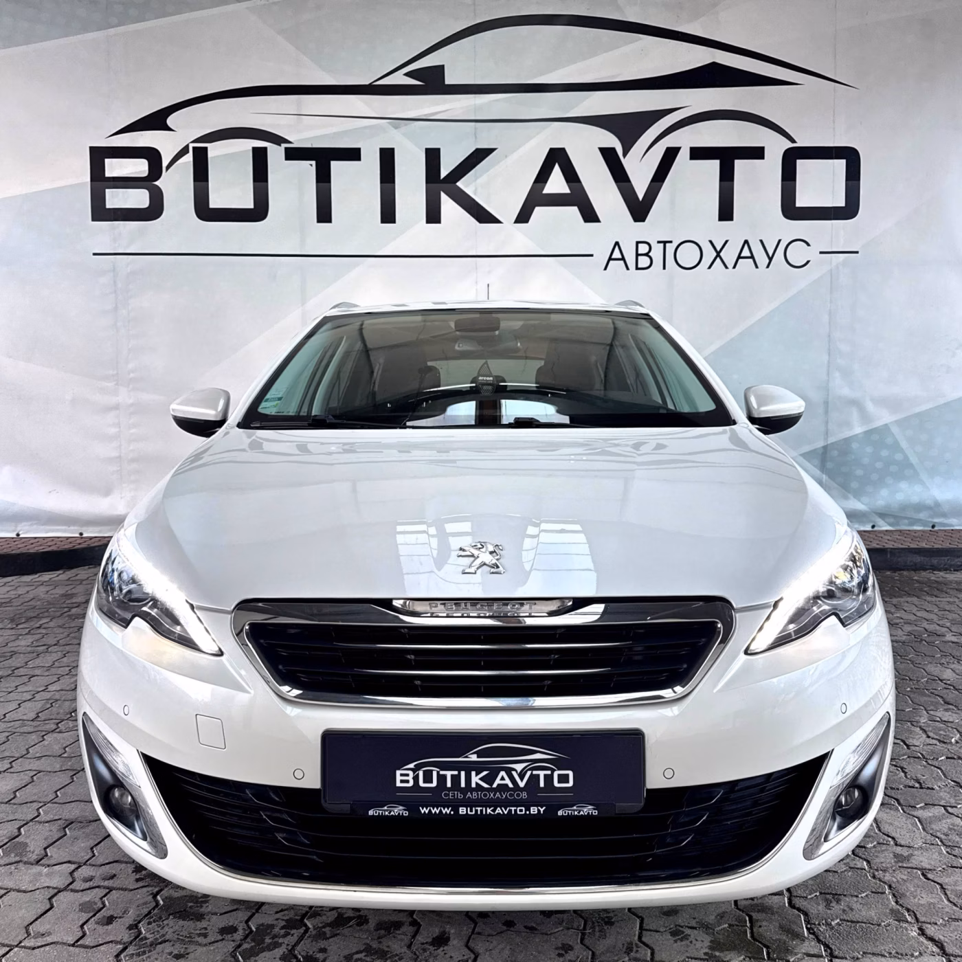 Peugeot 308 фото 2
