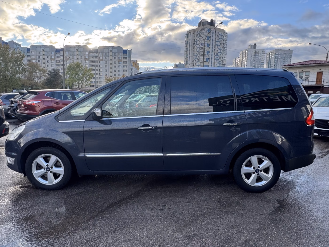 Ford Galaxy фото 4