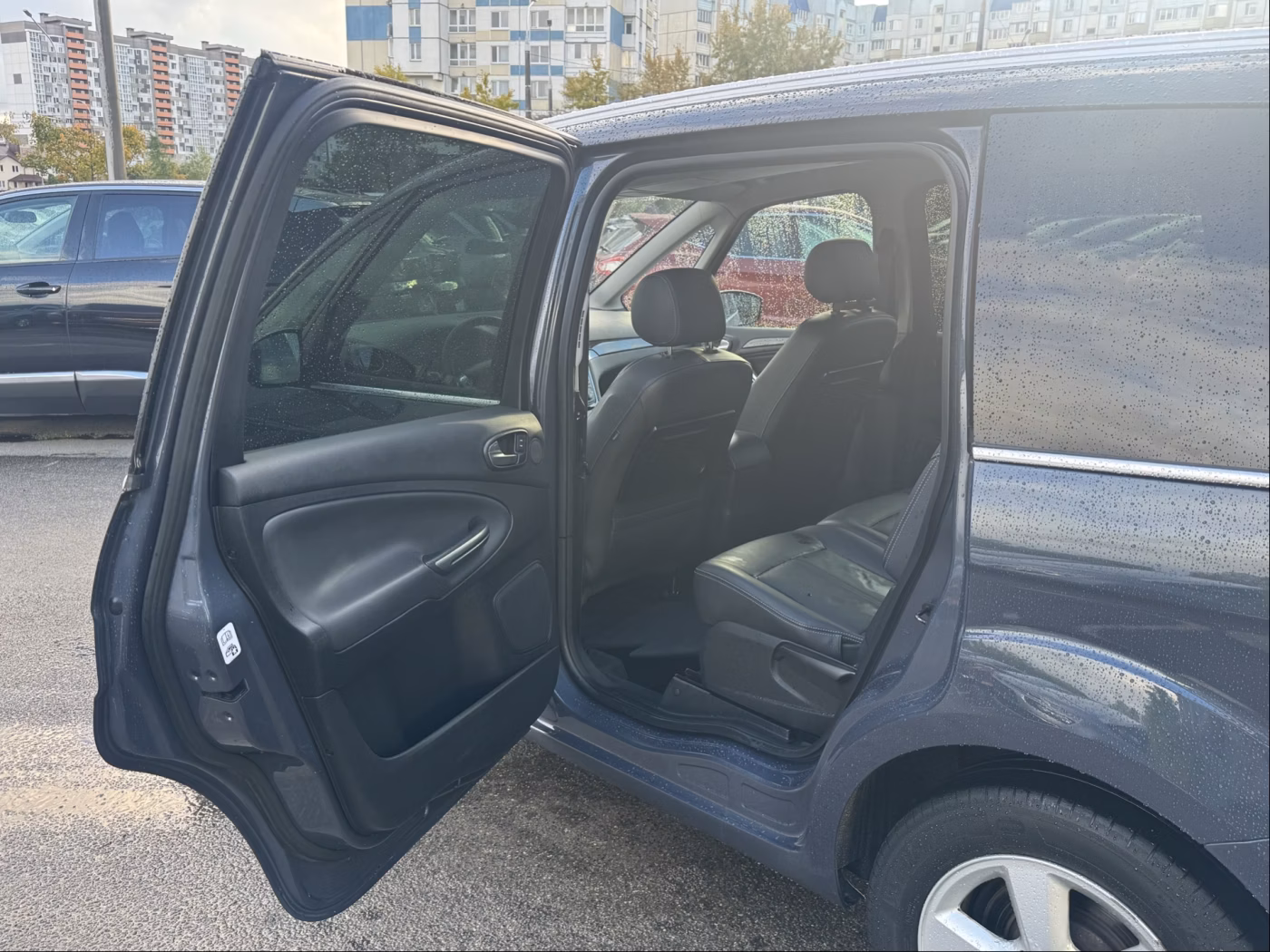 Ford Galaxy фото 11