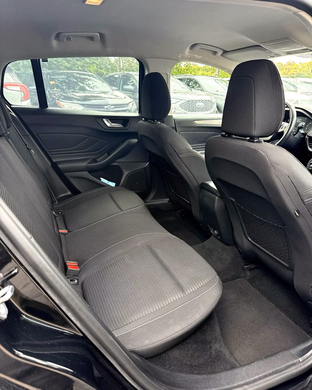 Ford Focus фото 14