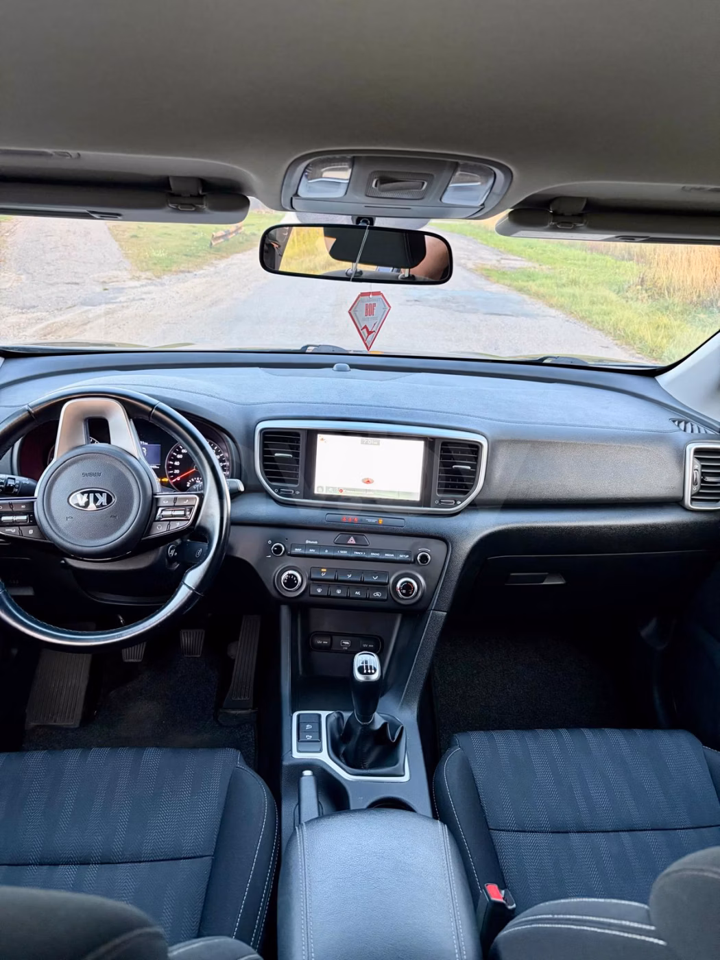 Kia Sportage фото 12