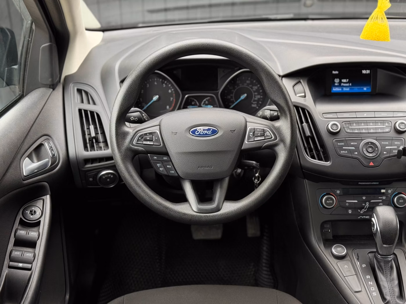 Ford Focus фото 13