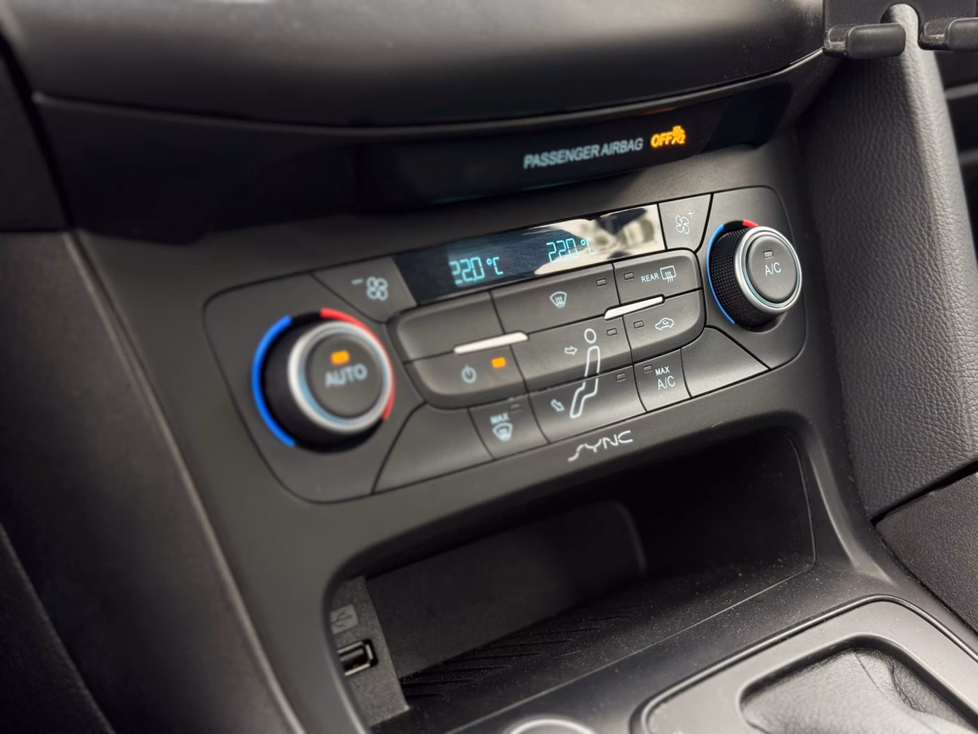 Ford Focus фото 19