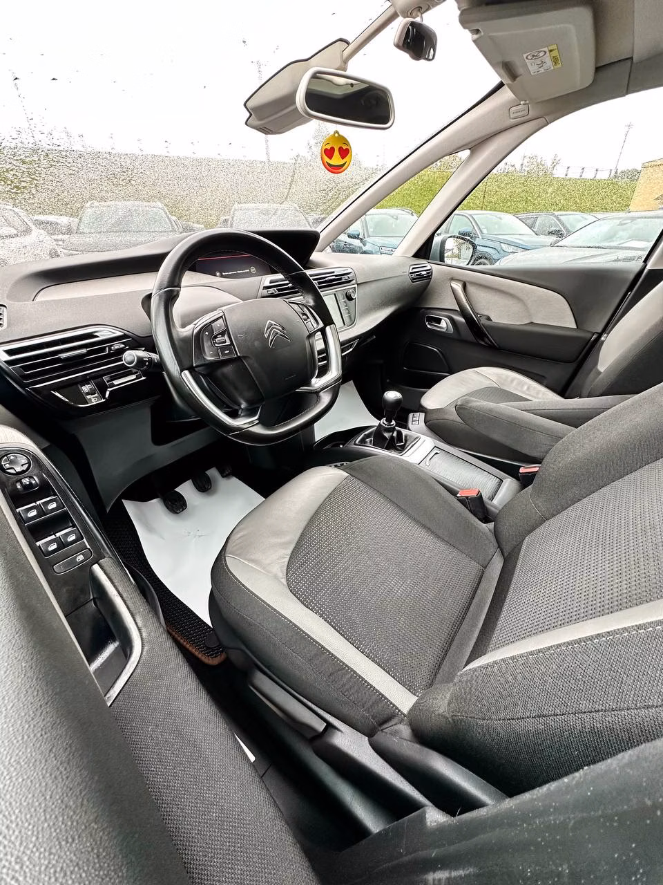 Citroen C4 Grand Picasso фото 9