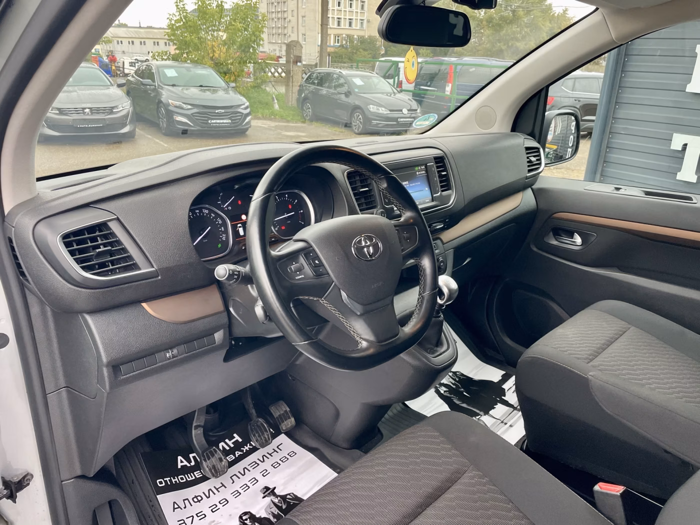 Toyota ProAce Verso фото 11