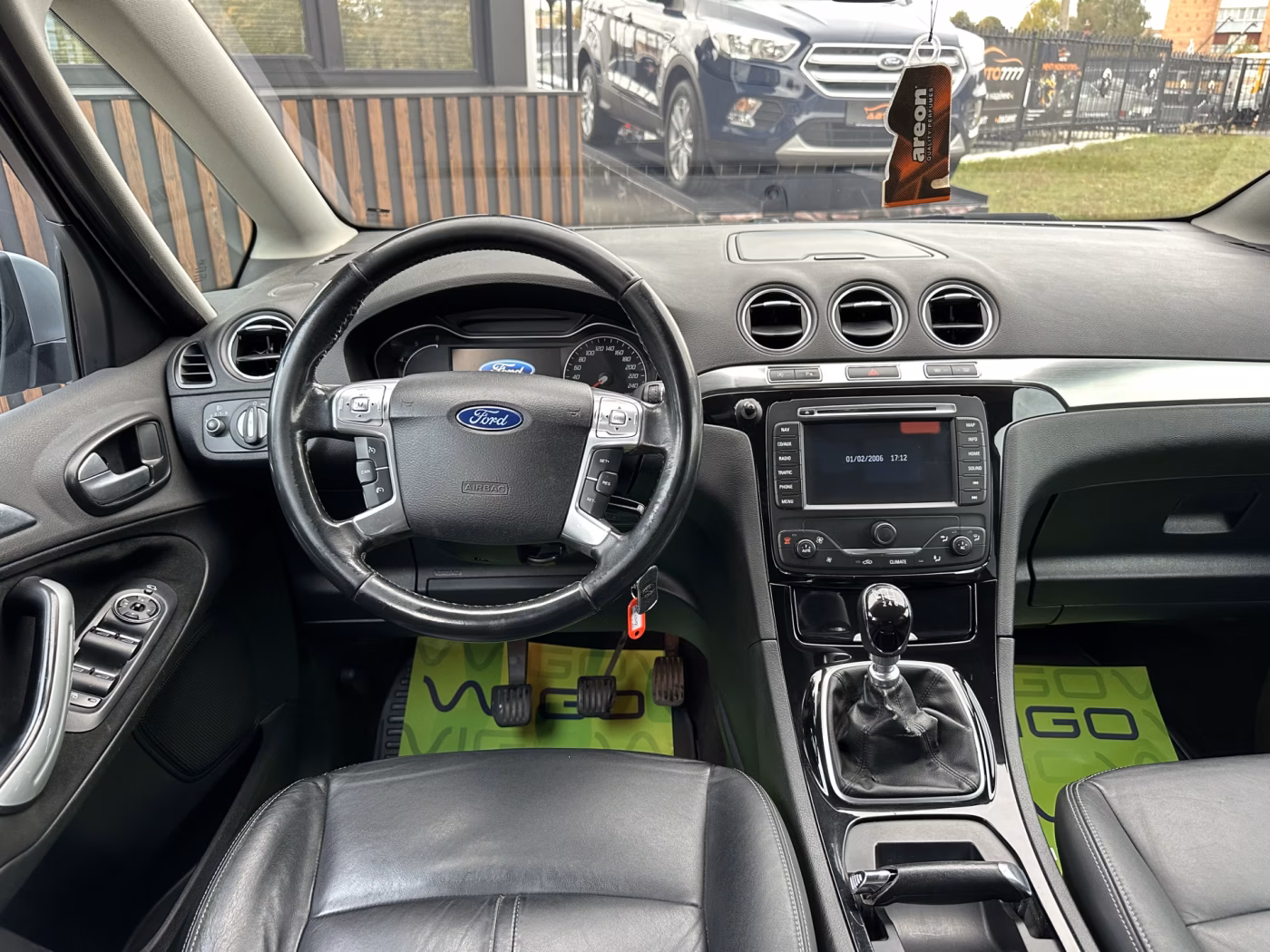 Ford S-MAX фото 11