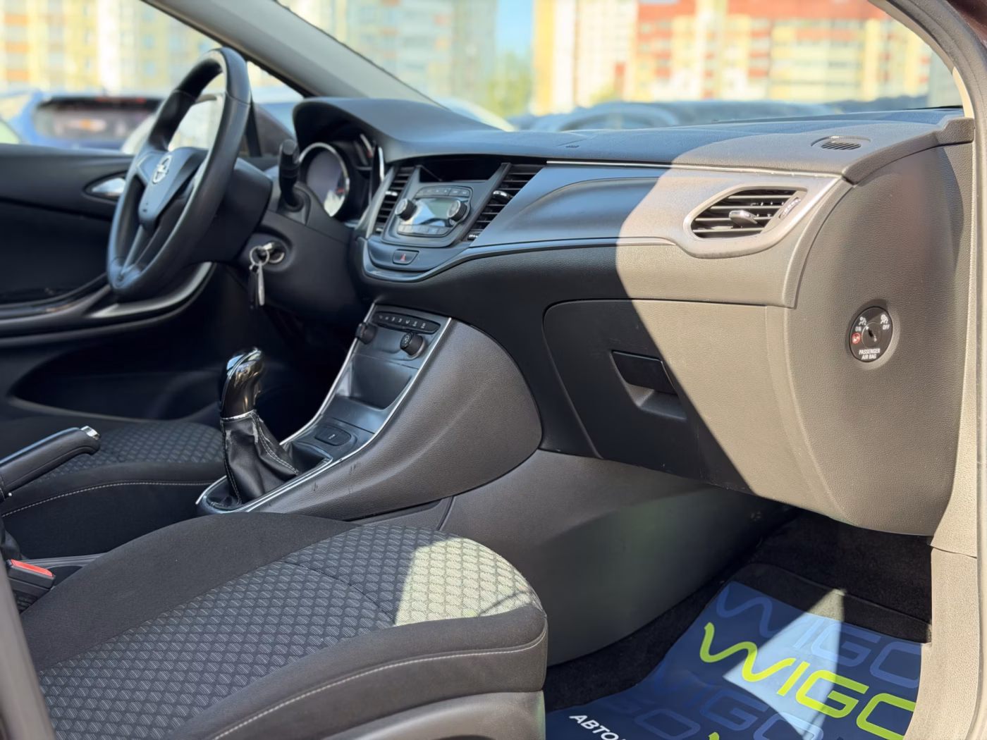 Opel Astra фото 8
