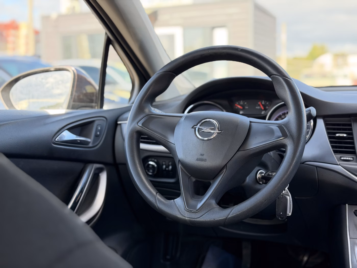 Opel Astra фото 10